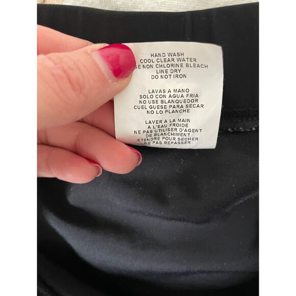 Aqua Green Tummy Control Swim Skirt Black Size Medium - Picture 7 of 7